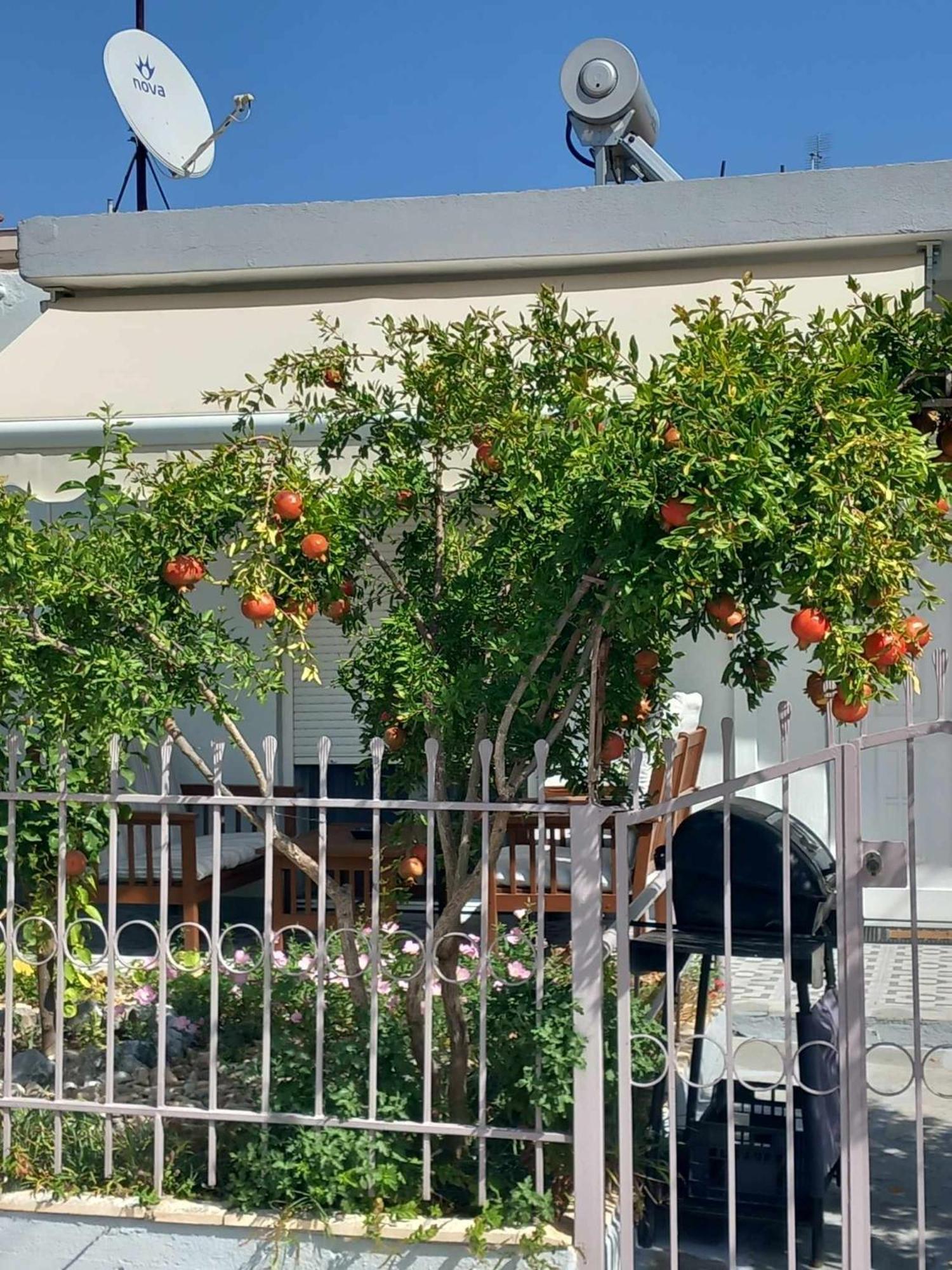 Anastasia'S Home Néa Péramos 外观 照片