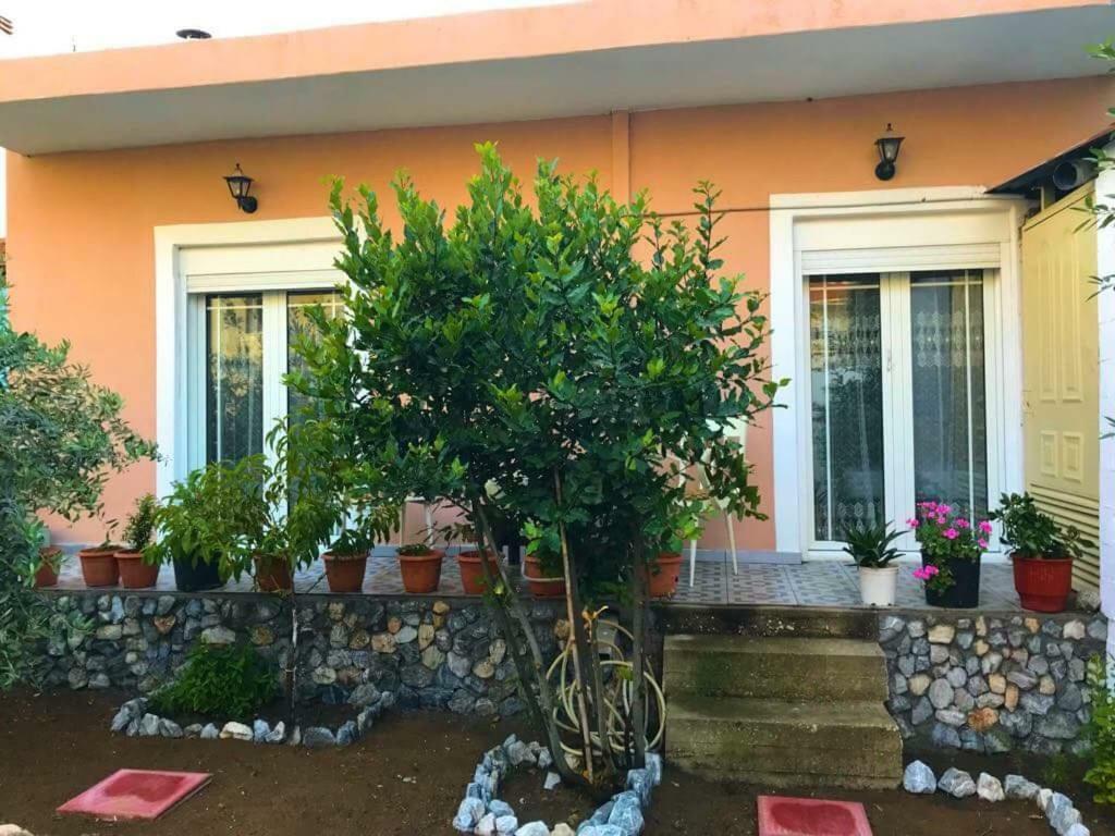 Anastasia'S Home Néa Péramos 外观 照片