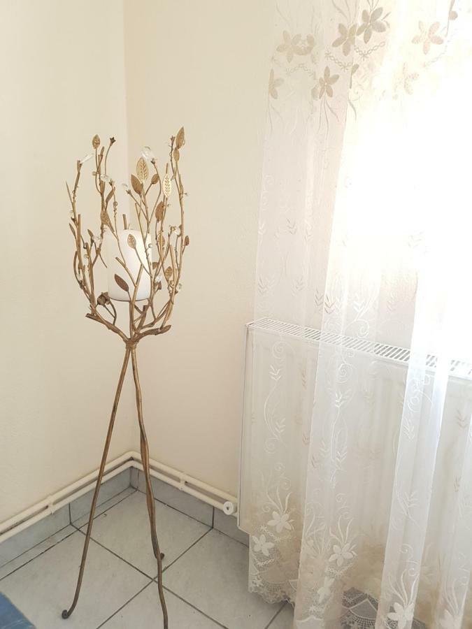 Anastasia'S Home Néa Péramos 外观 照片