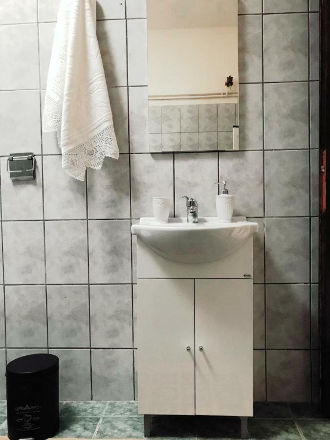 Anastasia'S Home Néa Péramos 外观 照片
